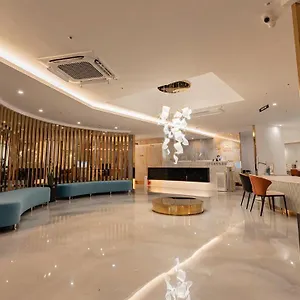 a-plus-motel-47288.busan-hotelsweb.com/